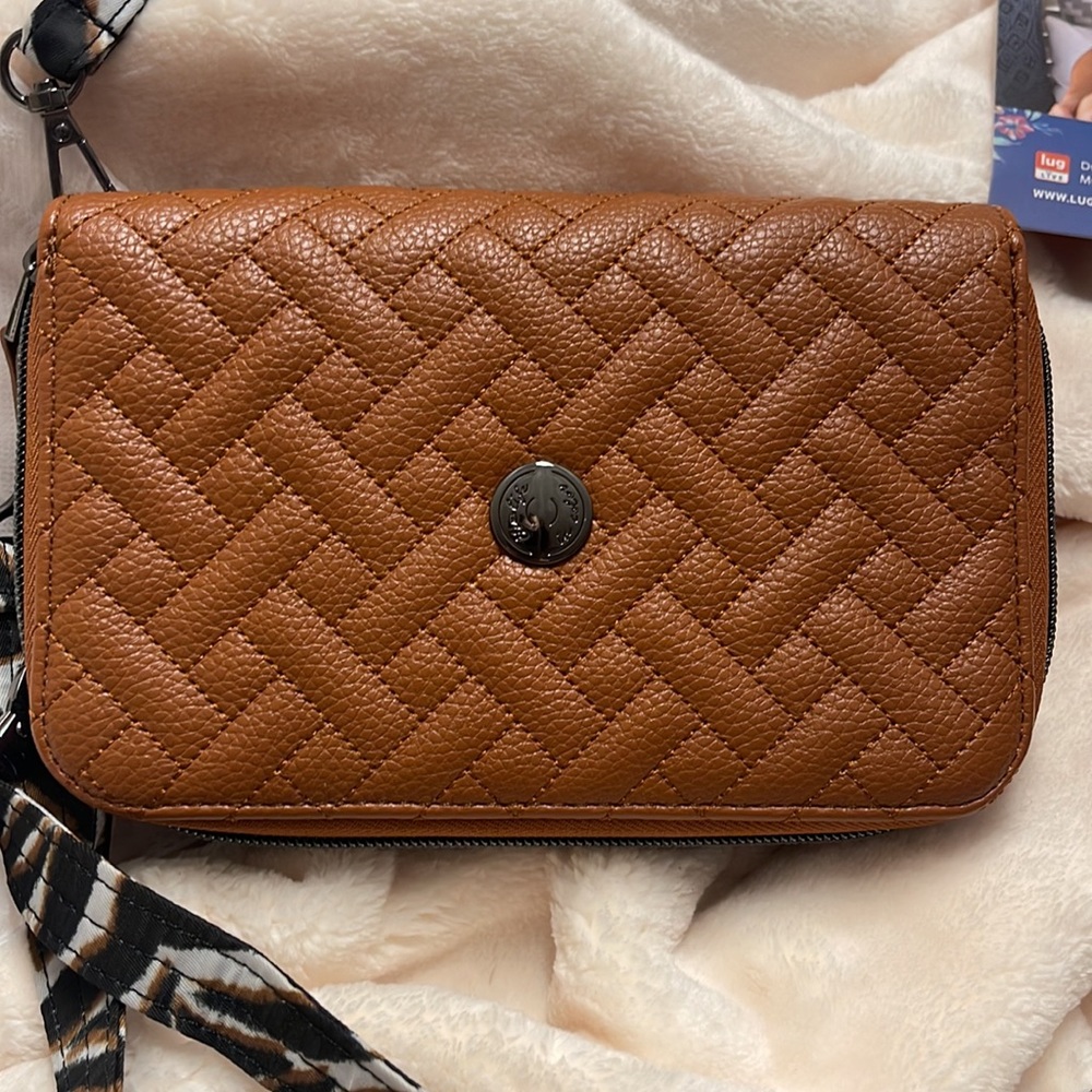 Lug Quickstep NWOT VL vegan leather